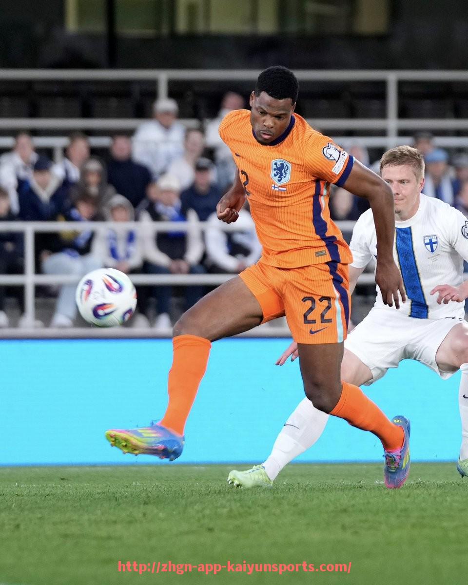 开云体育app下载-法甲转会目标球员预测与潜在买家分析